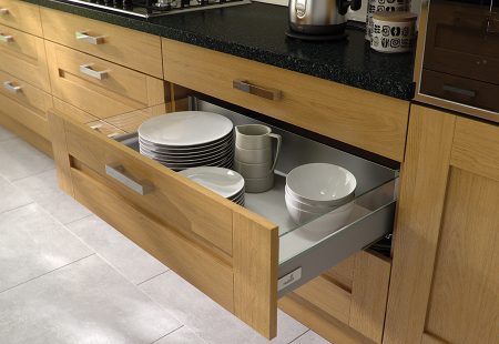 Windsor Shaker Oak Kitchen